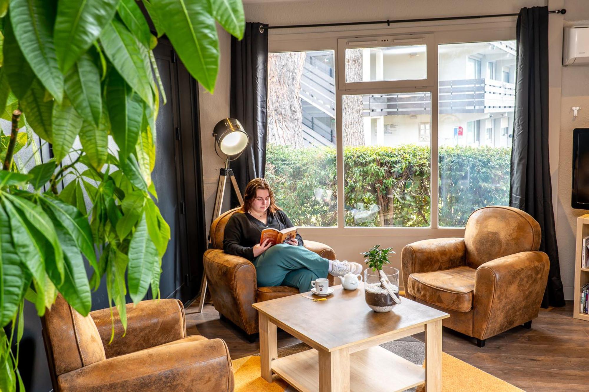 Kyriad Digne-Les-Bains Ngoại thất bức ảnh